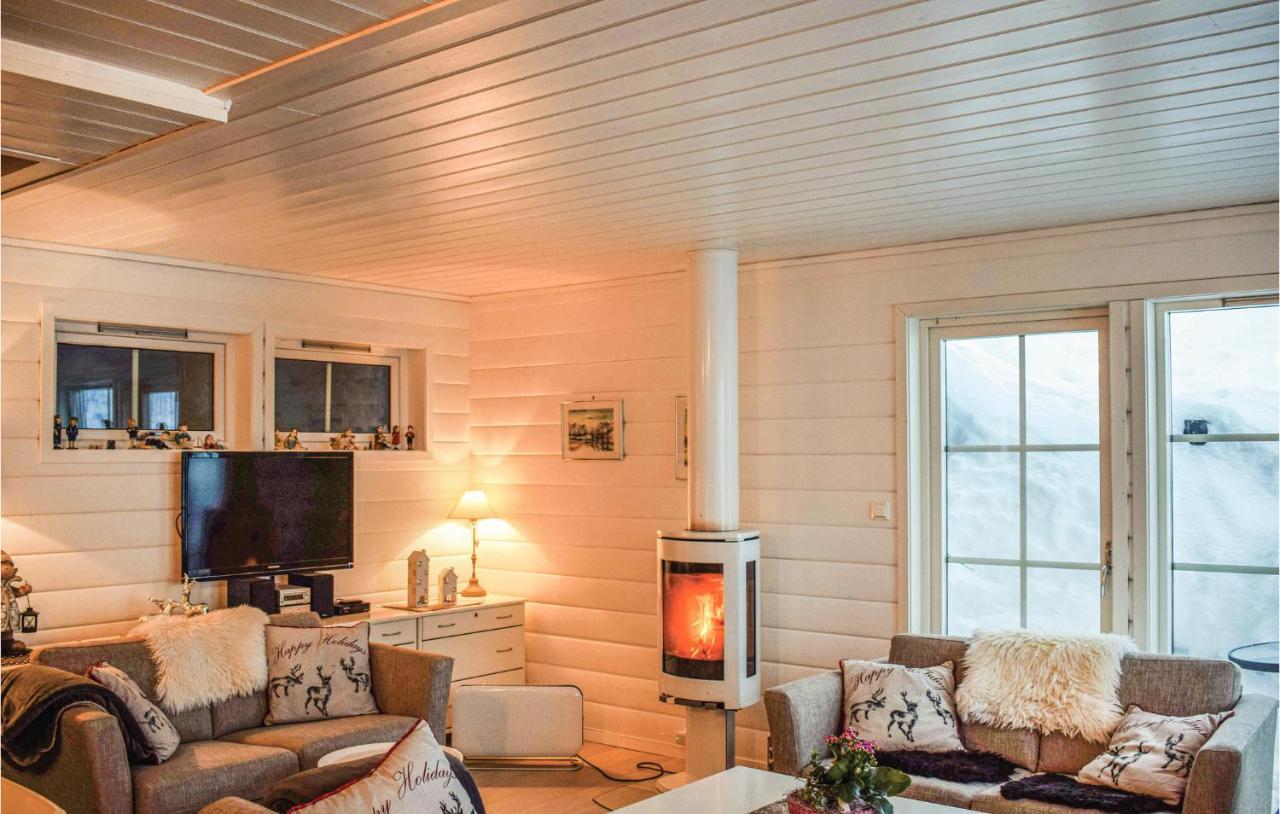 5 Bedroom Cozy Home In Norheimsund Bagian luar foto